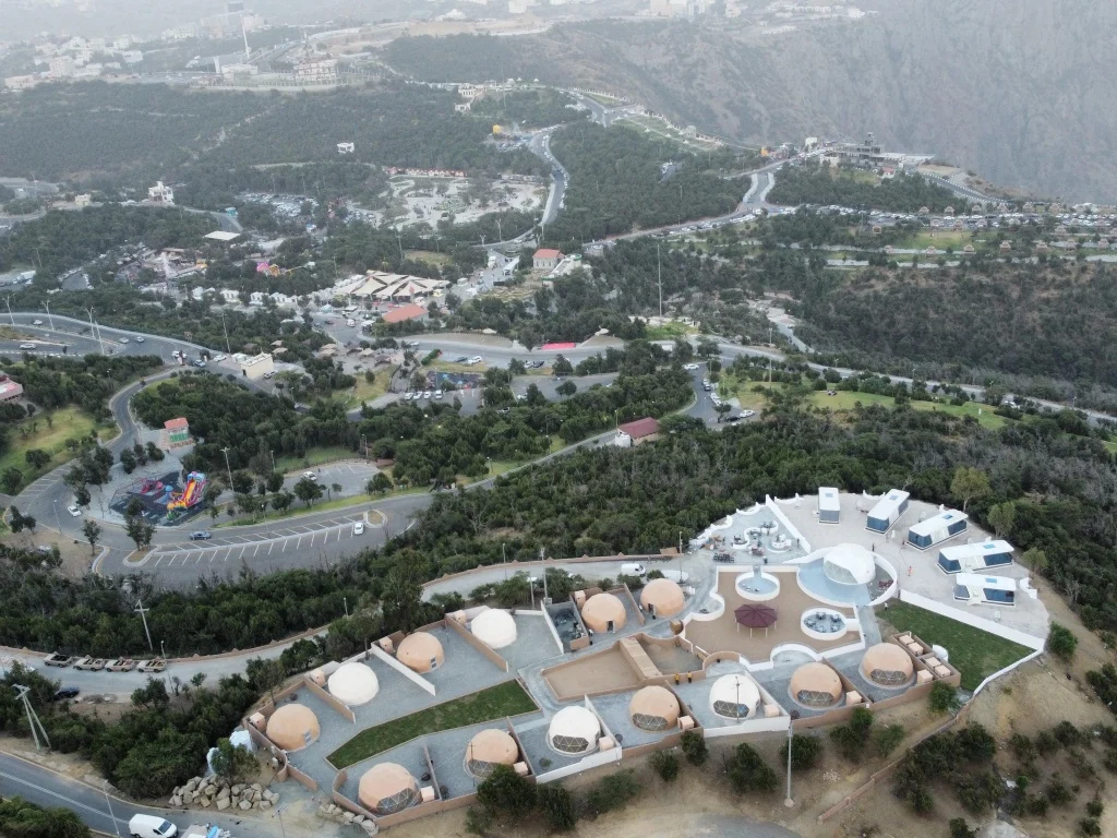 saudi-mountain-resort-night-scene